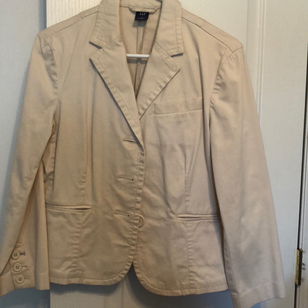 Gap beige jacket size 10